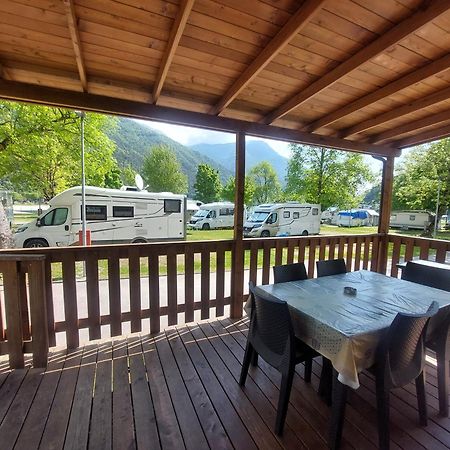 Camping Al Lago Ledro Pieve Di Ledro Buitenkant foto