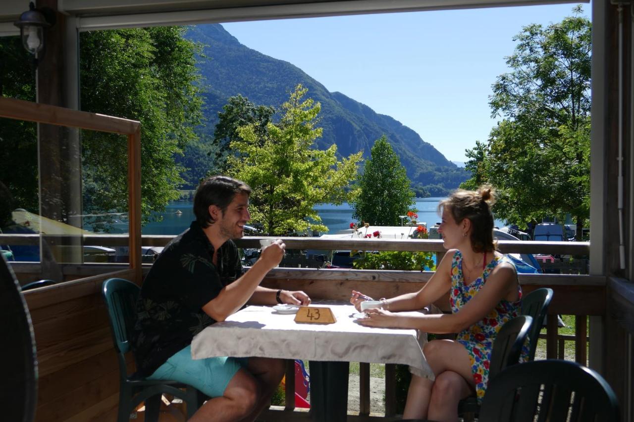 Camping Al Lago Ledro Pieve Di Ledro Buitenkant foto