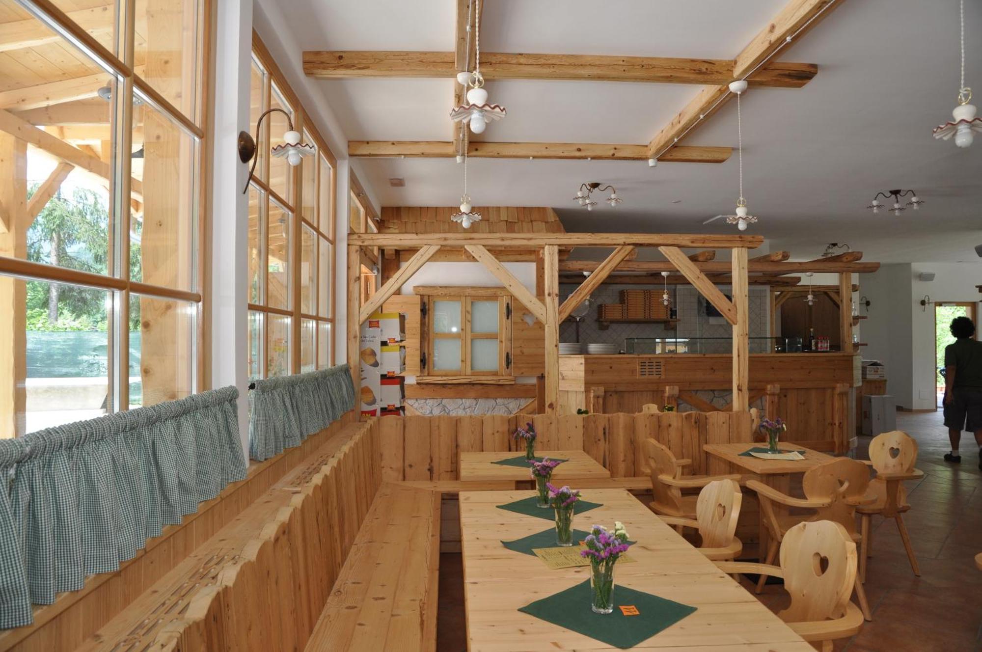 Camping Al Lago Ledro Pieve Di Ledro Buitenkant foto