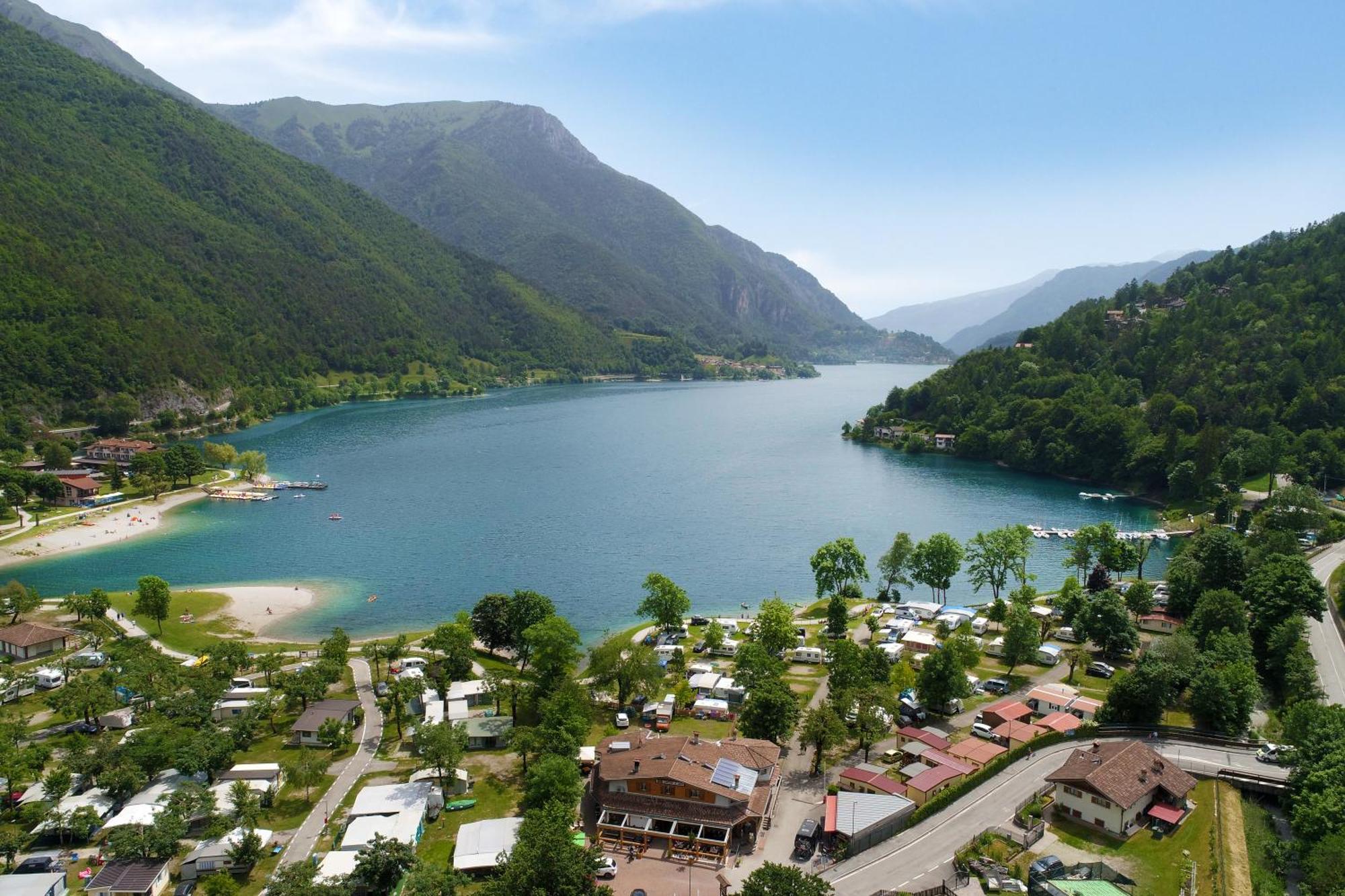 Camping Al Lago Ledro Pieve Di Ledro Buitenkant foto