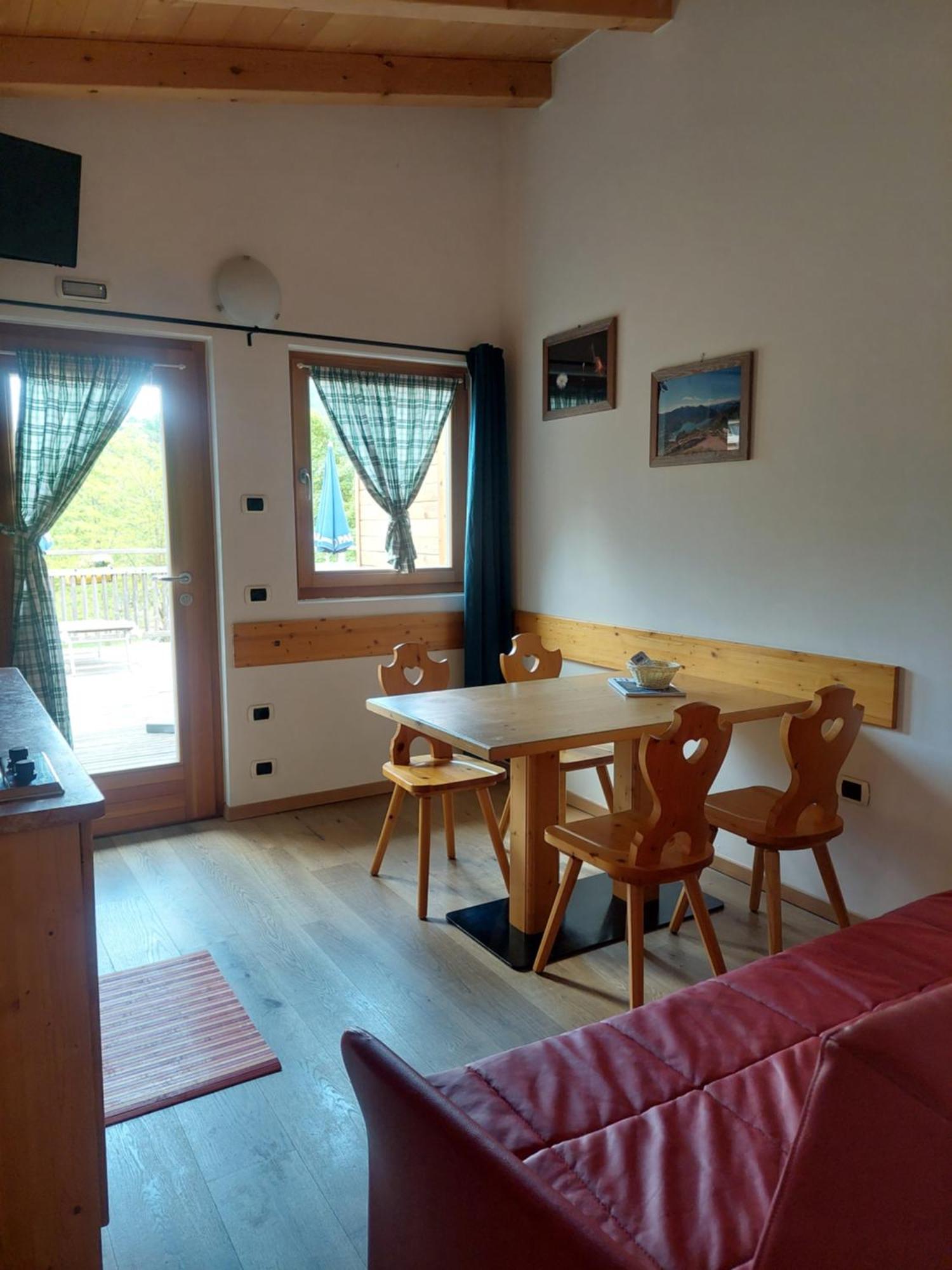 Camping Al Lago Ledro Pieve Di Ledro Buitenkant foto