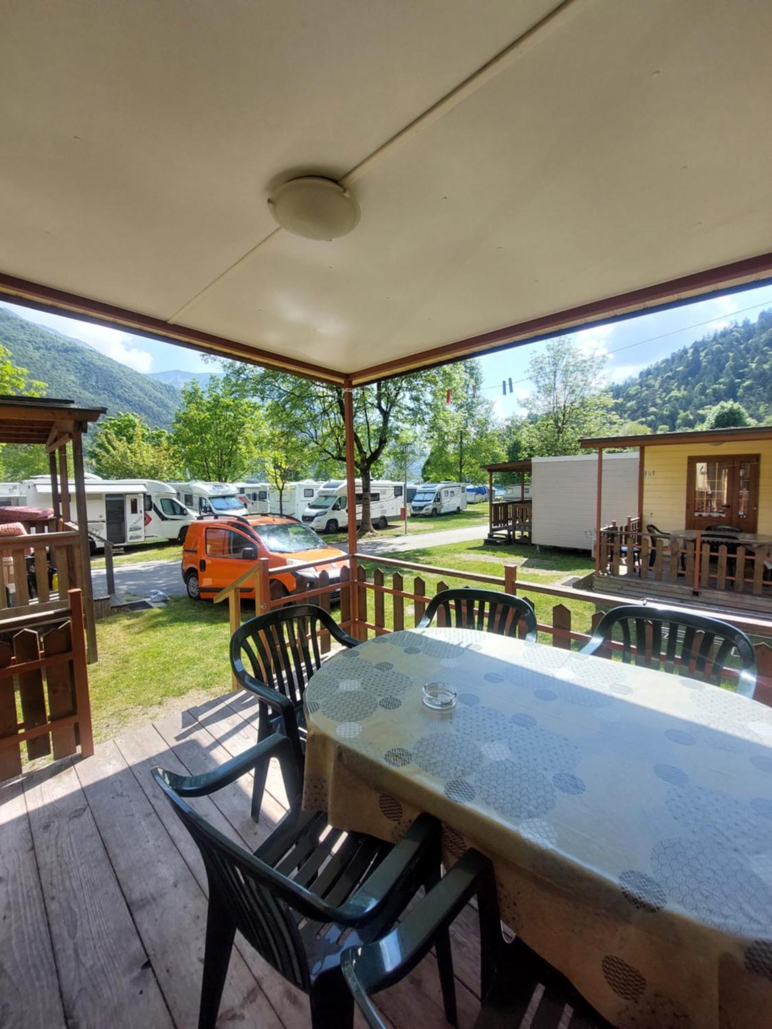 Camping Al Lago Ledro Pieve Di Ledro Buitenkant foto