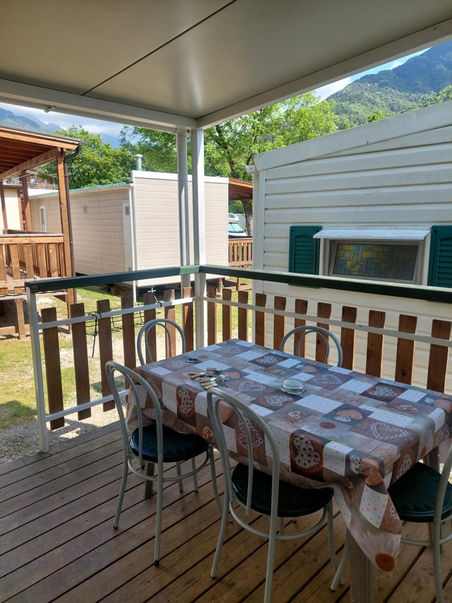 Camping Al Lago Ledro Pieve Di Ledro Buitenkant foto