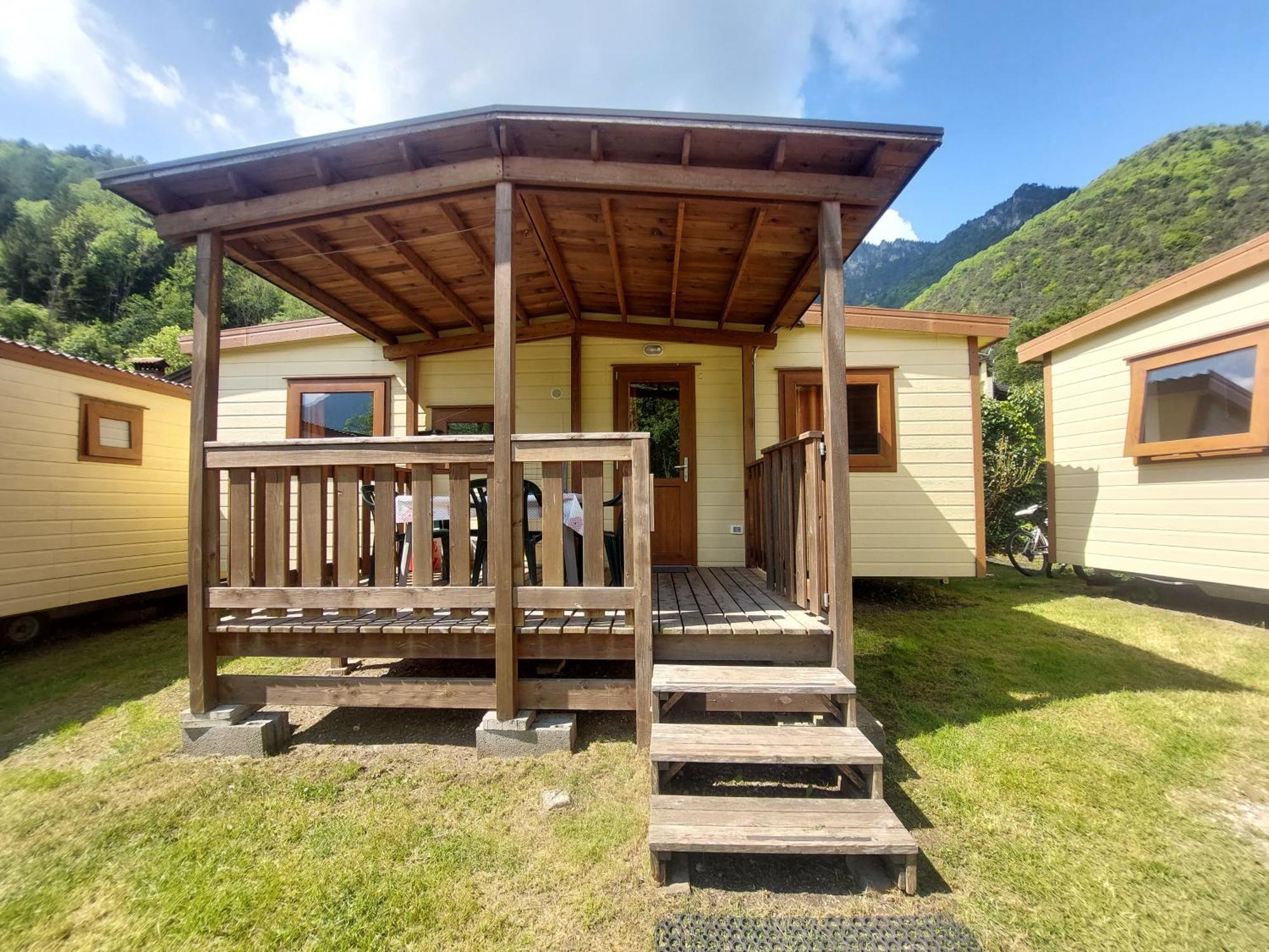 Camping Al Lago Ledro Pieve Di Ledro Buitenkant foto