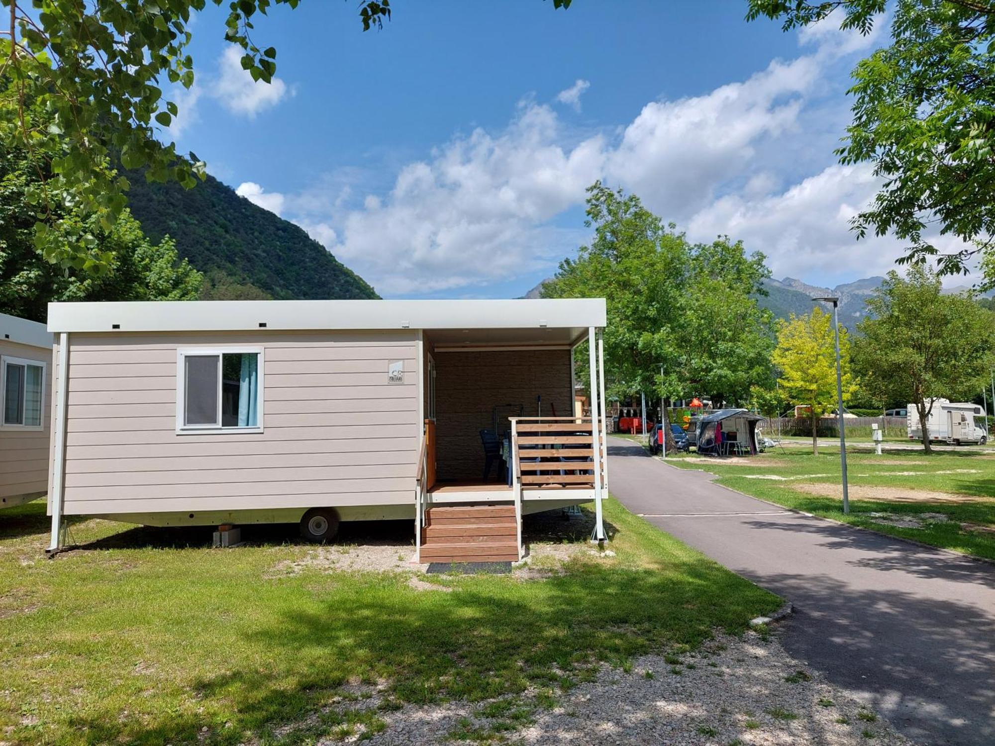 Camping Al Lago Ledro Pieve Di Ledro Buitenkant foto